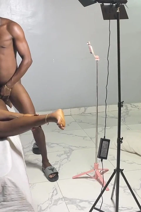 Sex Naila大战Jackson啪啪
