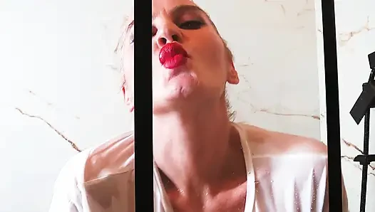 Bounded kisses &wet  t- shirt