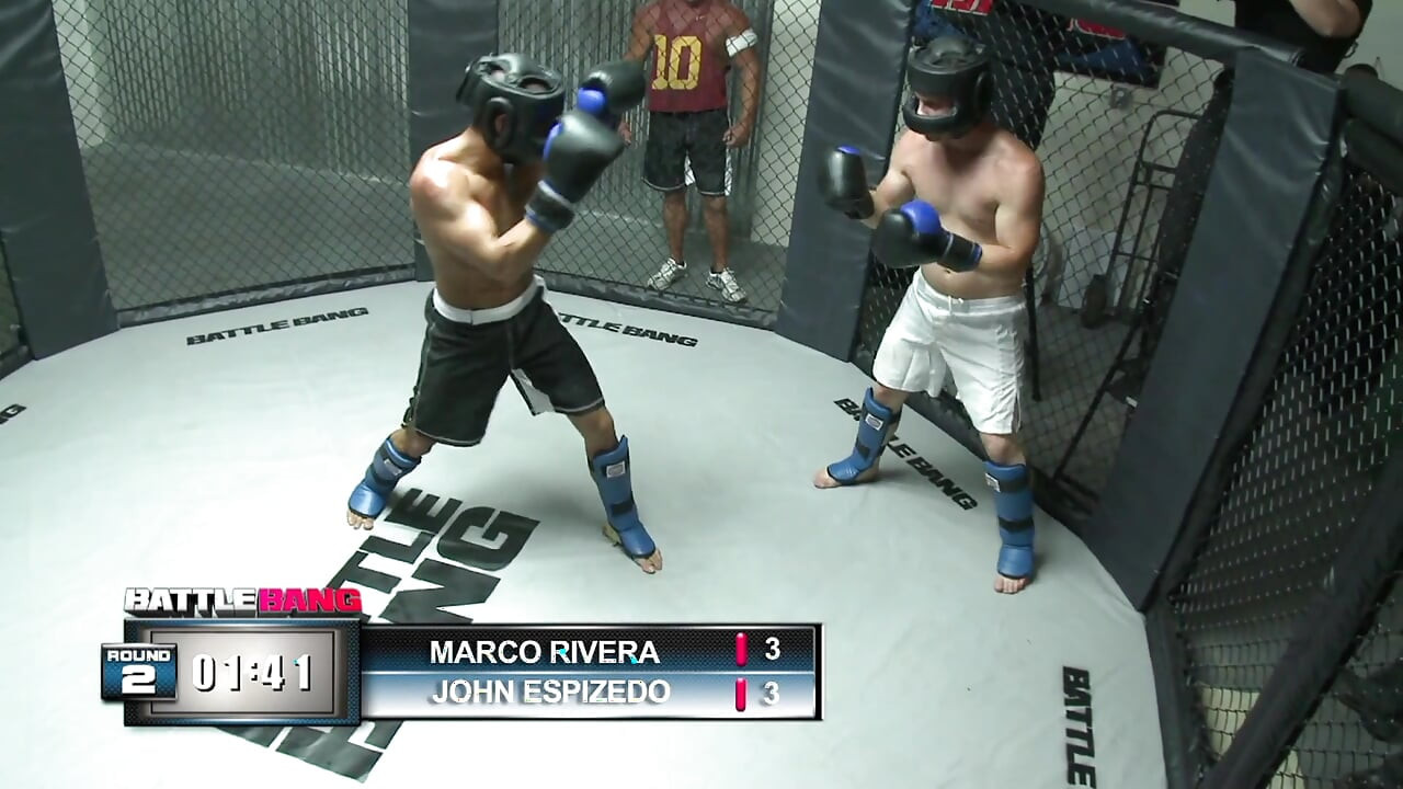 Ebony babe enjoys pleasuring guy's cock in the ring