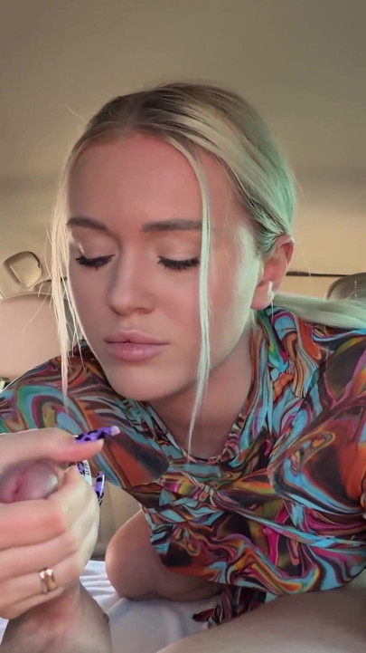 Cheating on a girl with her sister in the car. | Clip 1
