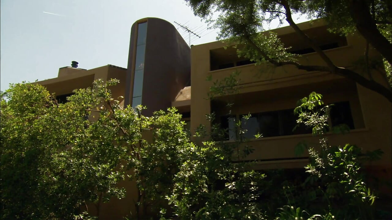 Negra gata curtindo ter porra na boca