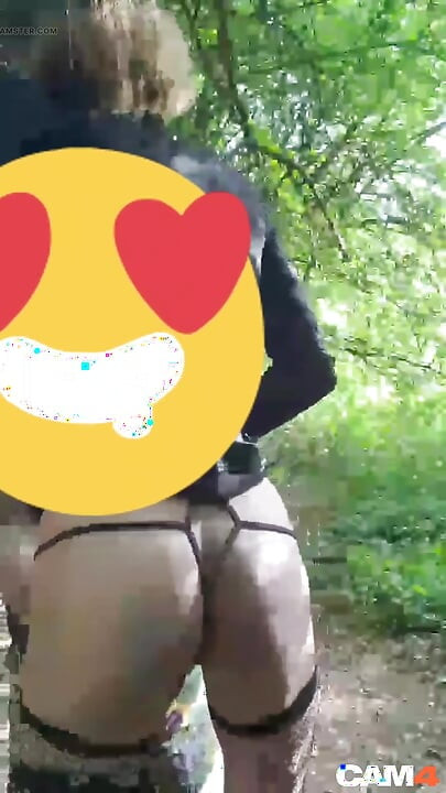 CAM⁴ Offered to CareSses Fesses & Plottages from Partout dans la Forêt de Sénart in Brunoy. VaneSsaBiTCHx PariSChienneTrvprod⁹¹