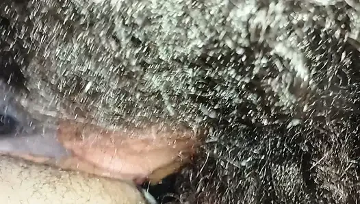 Dünyanın en iyi oral seksi, yarağını çok azgın sikiyor