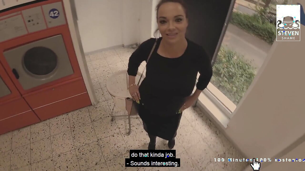 Vuile Priscilla: ondeugende milf geniet van een harde pik! Stevenshame