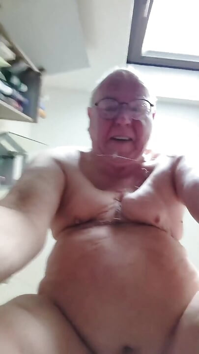 Pissing and Asshole From Below