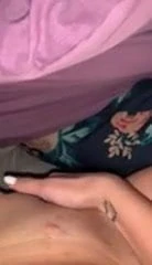Milf fingers pussy til she cums
