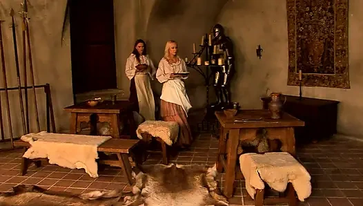 Büyük yarağınla arkadaşımı sik... Şimdi istiyor!! Cilt 2