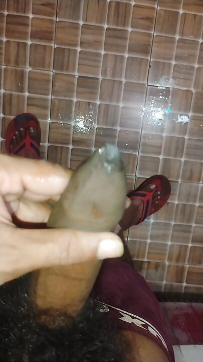 Masturbation by remembering a sexy girl