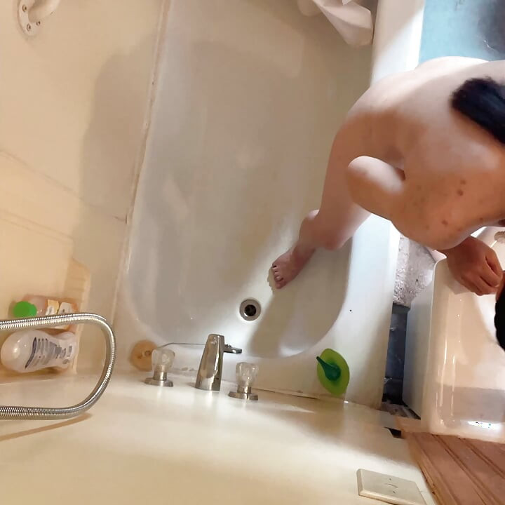 الملابس البسيطة هانا خلعهم