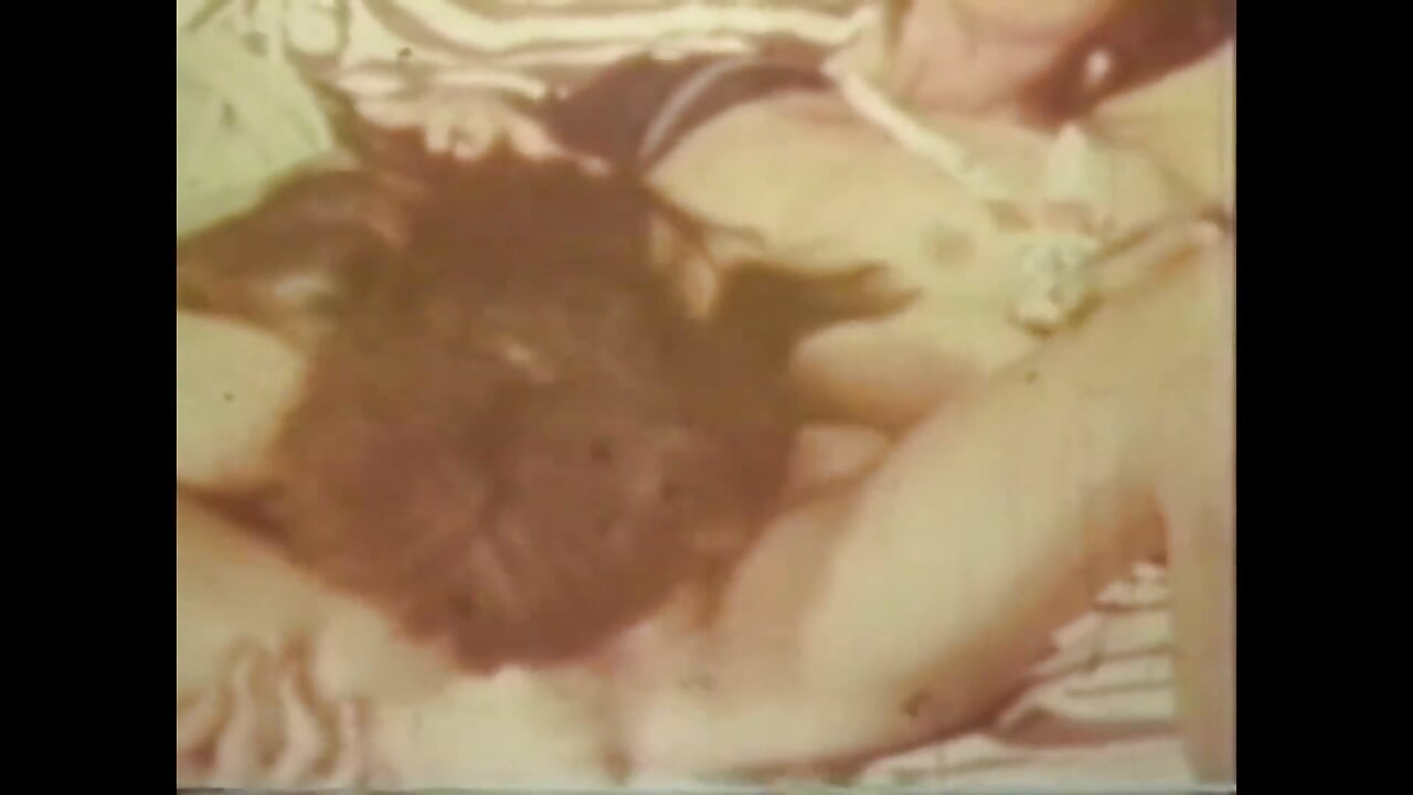 Lezbejke jebu čoveka