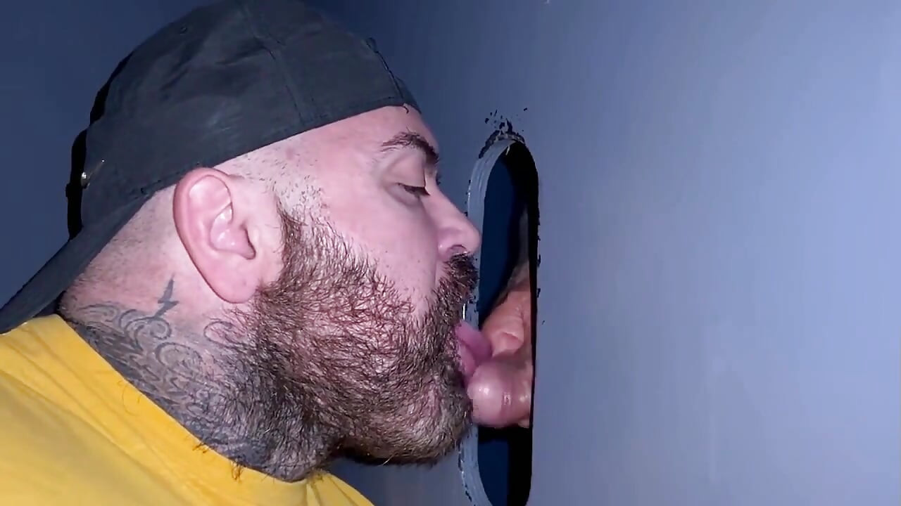 Cumshot im Glory Hole: Teil 5