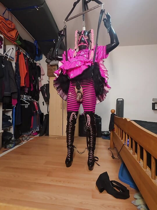 Sissy Maids Strap Self Bondage
