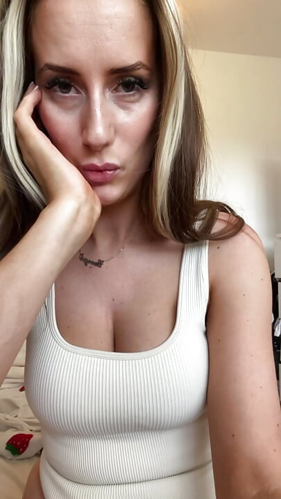 Büyük memeli İngiliz öğretmen asmr 31 talimatı