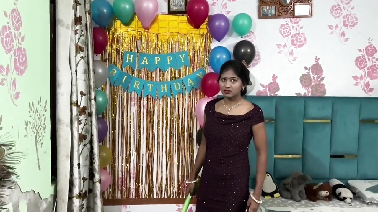Desi woman in hotel real audio and real intense whole romantic mood happy ending