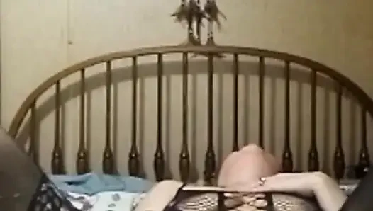 Pertunjukan webcam rahasia istriku