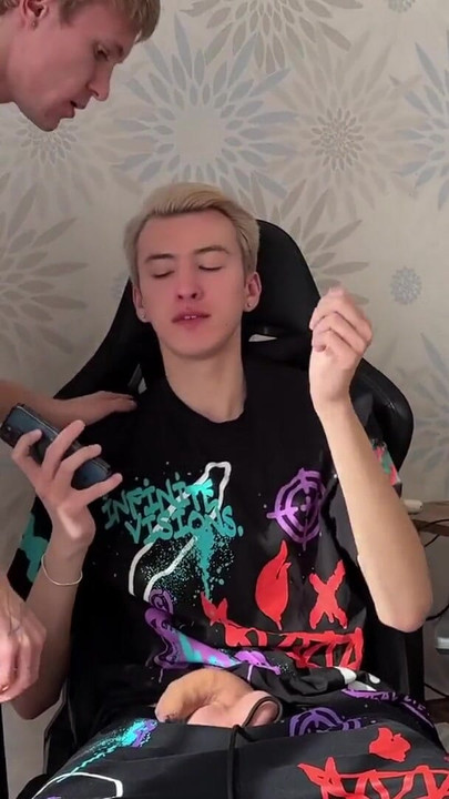 Unforgettable moment from "student with a big dick sent a photo of his dick to a cute twink, student fucked a twink's"