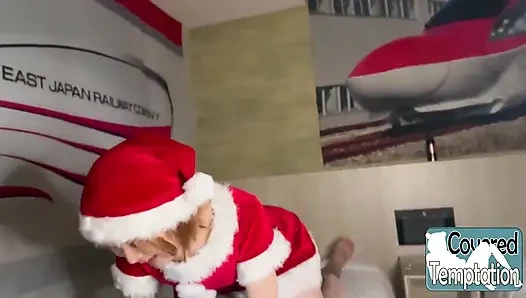 Gadis imut sinterklas datang untuk menyapa. Sweet Greetings , Getaran Meriah, Balap Hati!