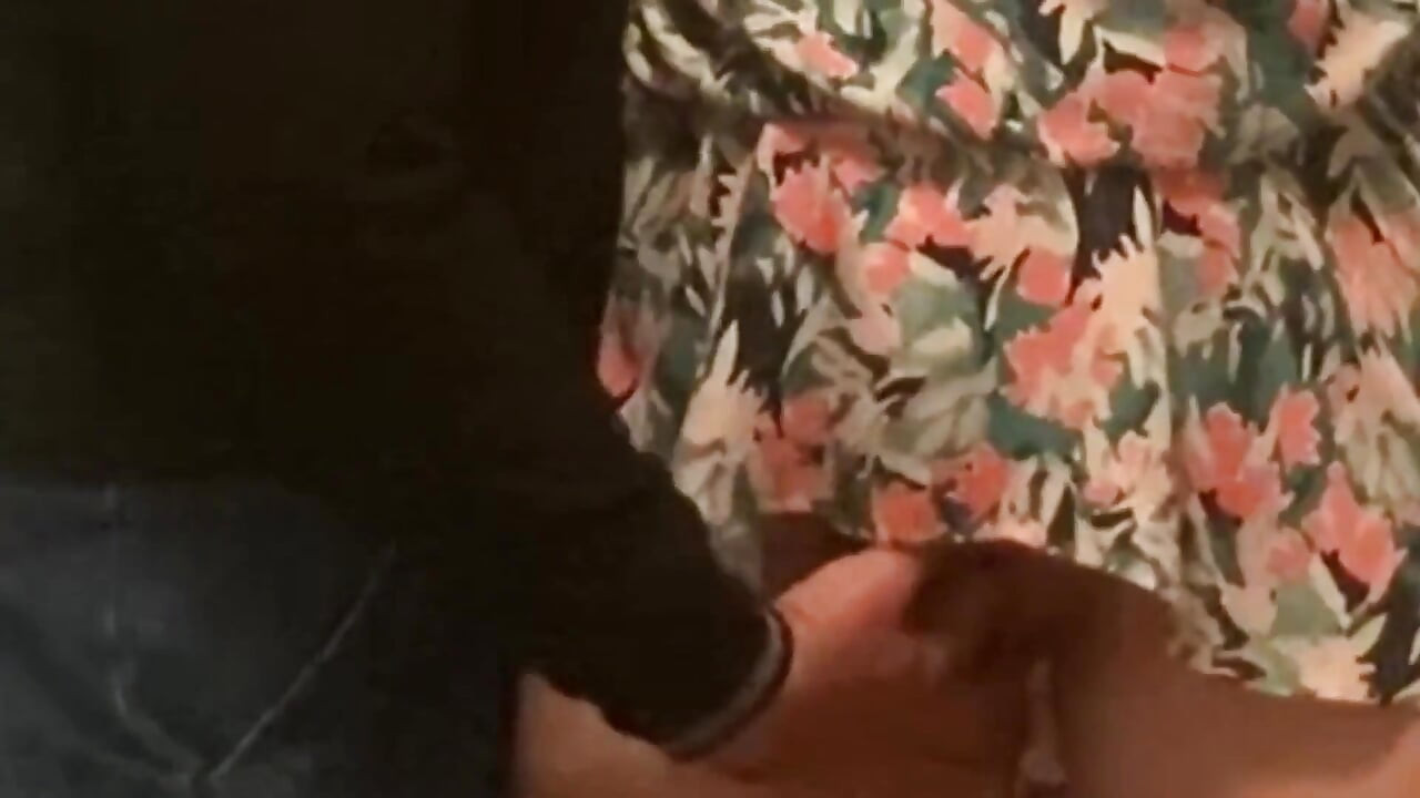 Best Subway! Hot MILF Spreading Legs for Me to Touching Her Pussy