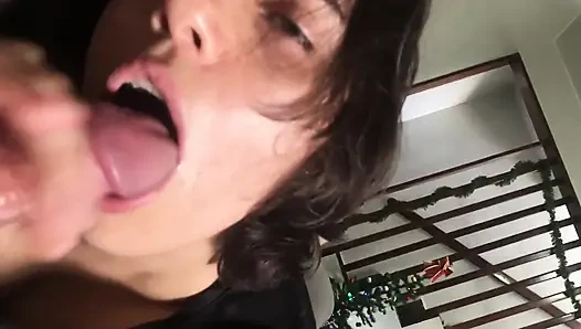 Orta yaşlı seksi kadın seni ödüllendiriyor