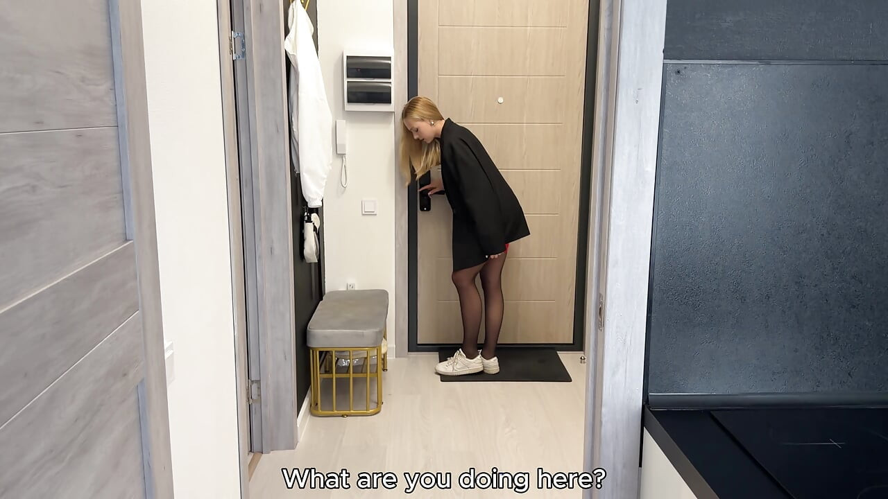 FUCKING MY WIFE'S GIRLFRIEND WHILE SHE'S AT THE STORE! MY WIFE CAME BEFORE I CUMMED