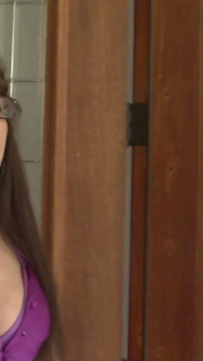MILF Alexandra Silk Teaches Scarlett Wild How To Fuck A Huge Black Dick (Mommy Me And A Gangster) | Clip 1