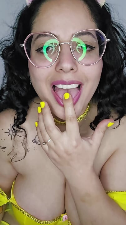 Eddie Queens ft. babyluna939 - Princess Belle Smoking Fetish, Smoke Blowjob and Facial Finish Part 1