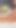 ブロックと背の高い女の子のアリは、1つよりも多くの方法で暖かく過ごす