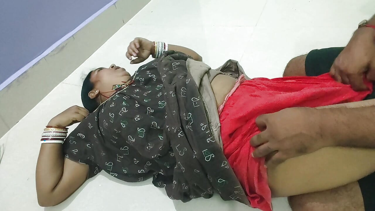 Indian fuking video desi style sax Hot video