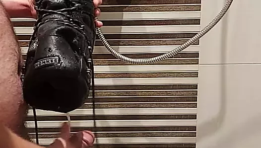 Combat Evolved porn video – Playing in shower with combat boots