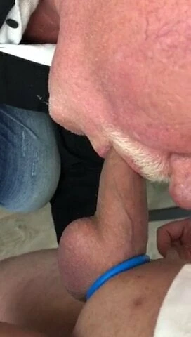 Blowjob bi