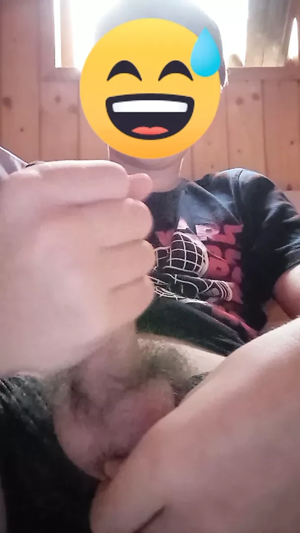 18yo masturbating