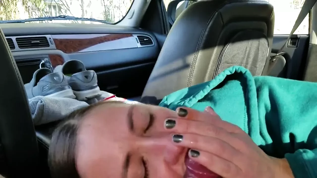 CAR BLOWJOB. SAVORS EVERY DROP OF CUM