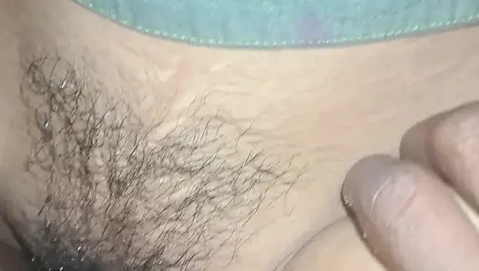 Мне не нравилось лизать бхабхи Панго.