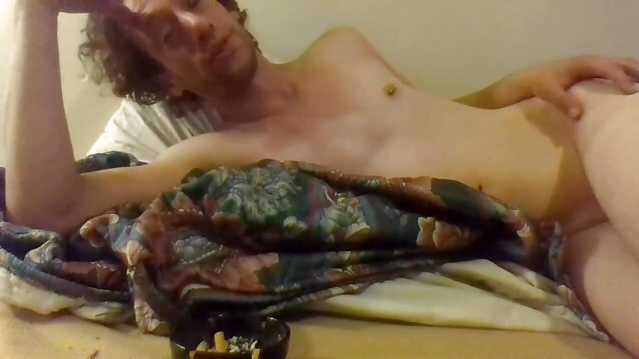 Mis tetas se ven mejor, ¿no crees?
