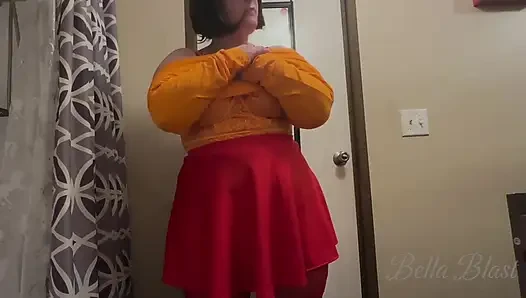 Velmas Scooby Snack Stuffed Belly