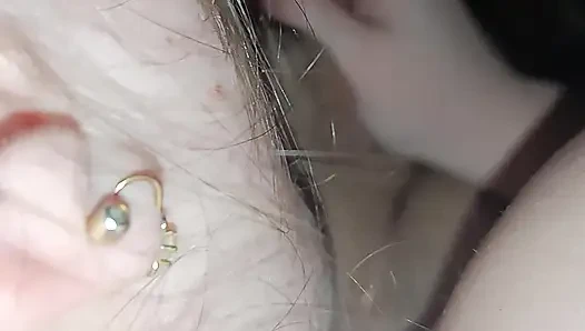 Cewek sange ini lagi asik ngocok dan ngocok penuh gairah