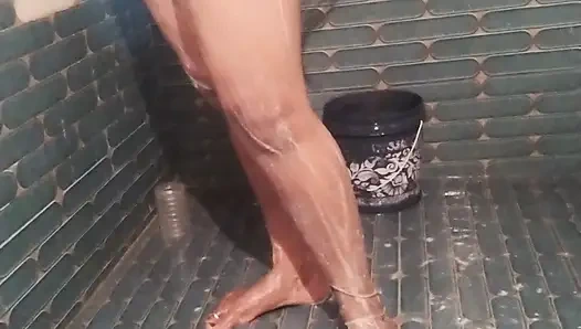 Desi girl btharom sex videos