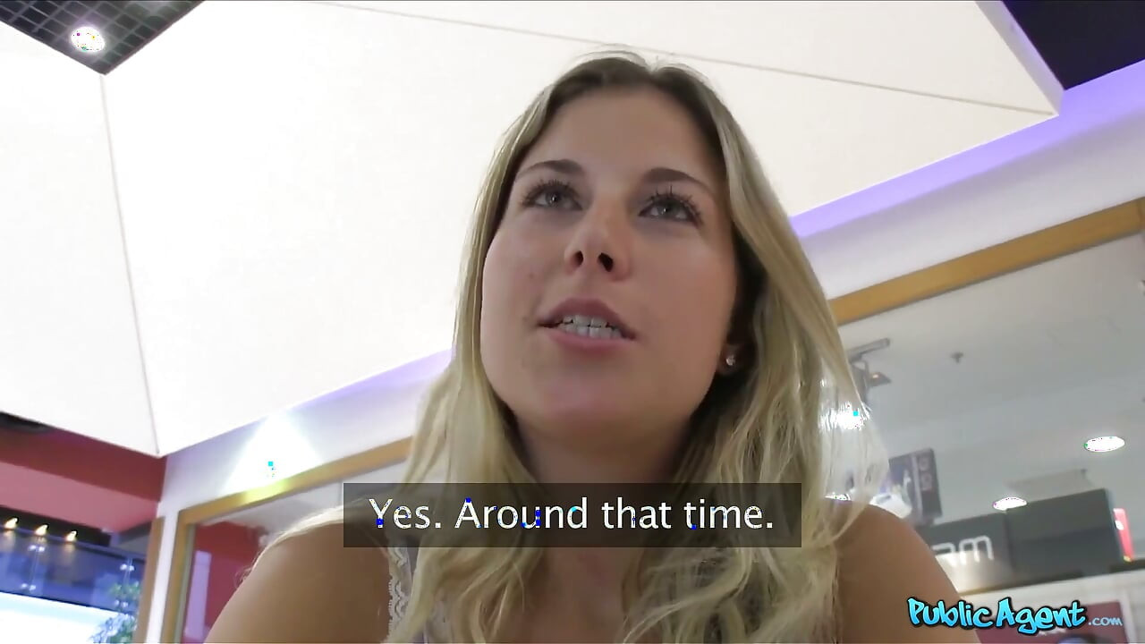 Public Agent - Naughty Jessica Sweet Strips Naked Indoors Before Giving an Outside Cowgirl Session