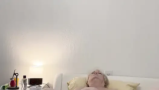 Oma Mit Dildo Gefickt