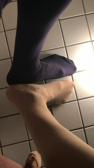 Pantyhose cum close up