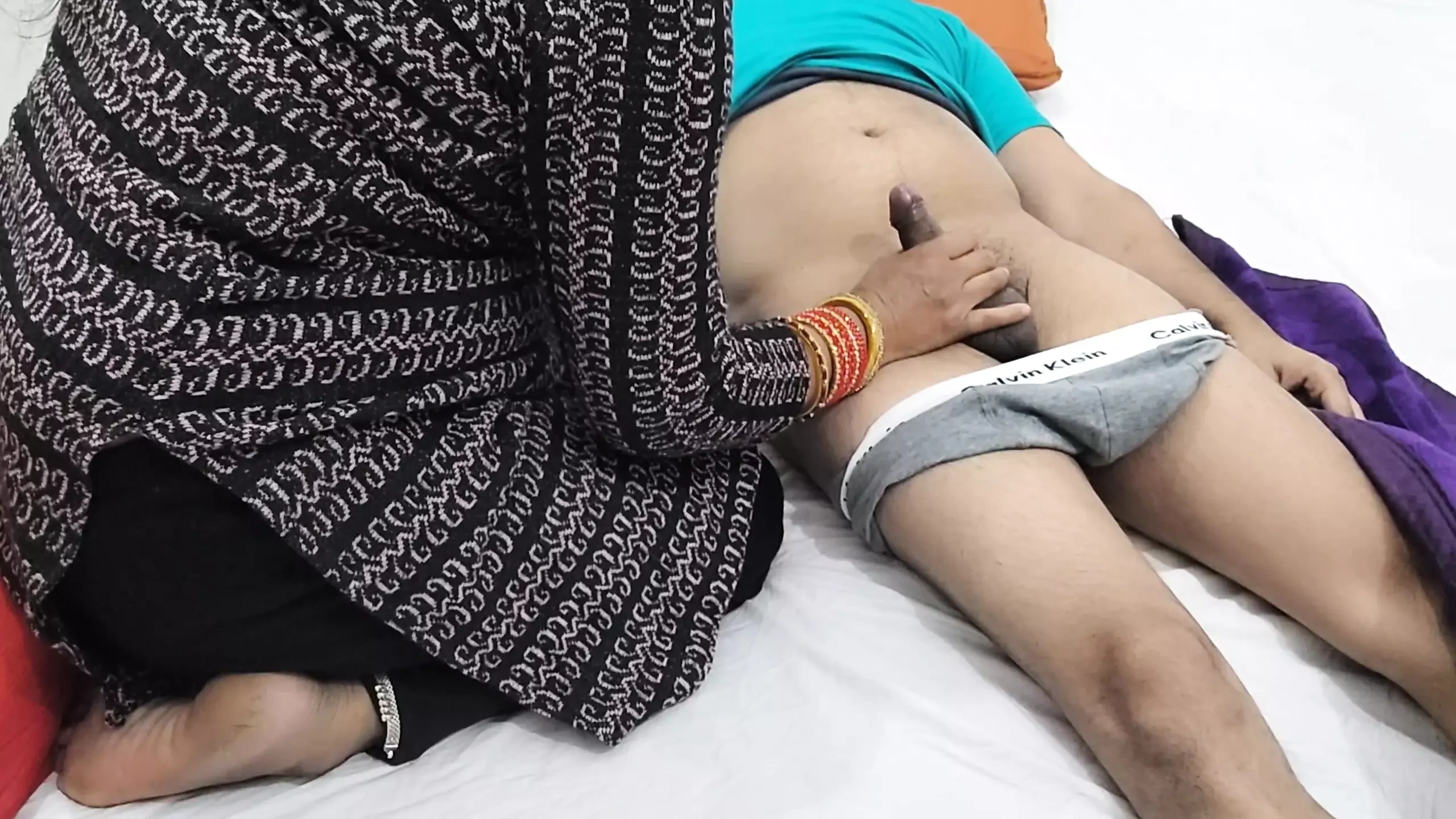 House wife indian sexy