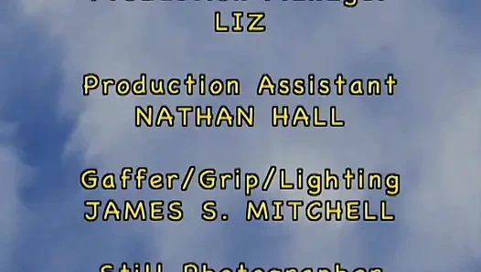 Красивую горячую милфу трахает его друг жестким хуем