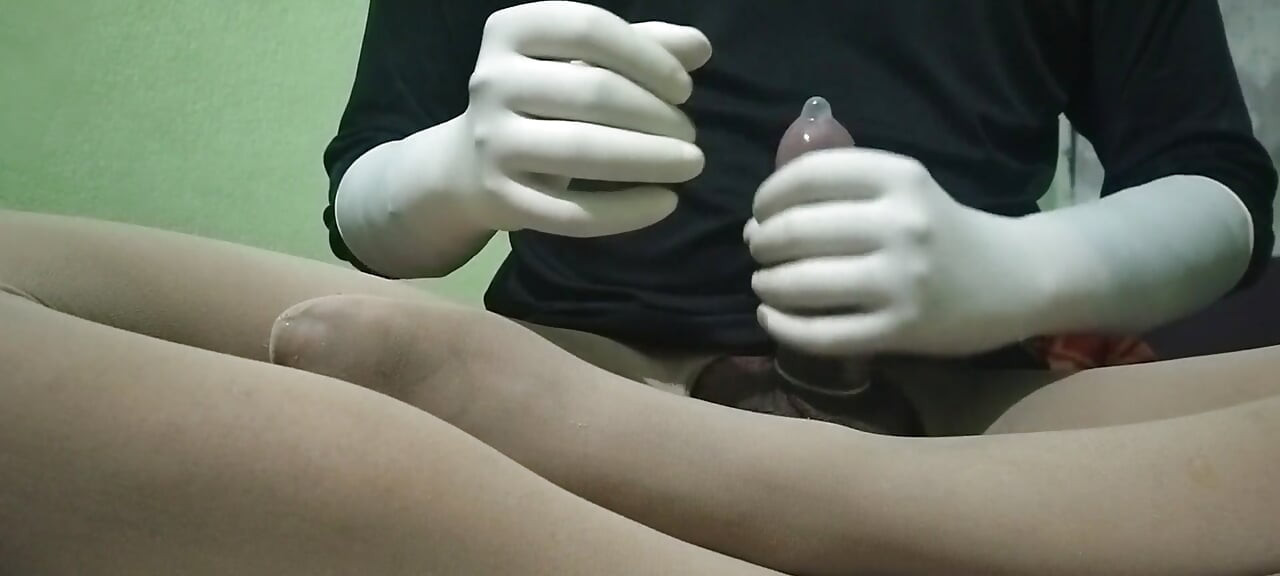 Surgical gloves cum