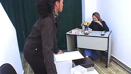 Pissing Extreme Girls and Swallow