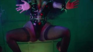 Nicki Minaj Schleife # 4