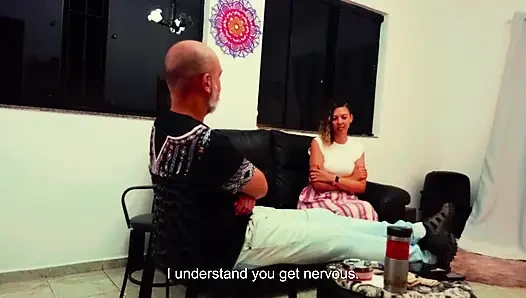 Istri religius berutang pada Rentenir.