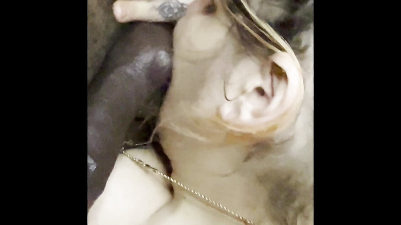 Sucking Dick Before Getting This Big Black Dick in My Wet Pussy