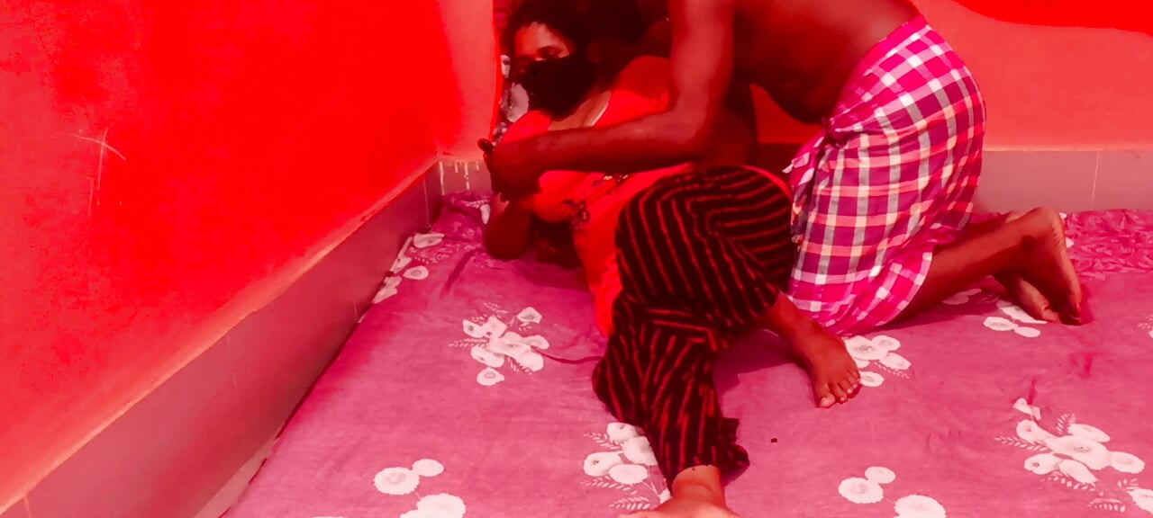 Steamy sexual encounter between a seductive Bangladeshi sister-in-law and her elderly father-in-law.