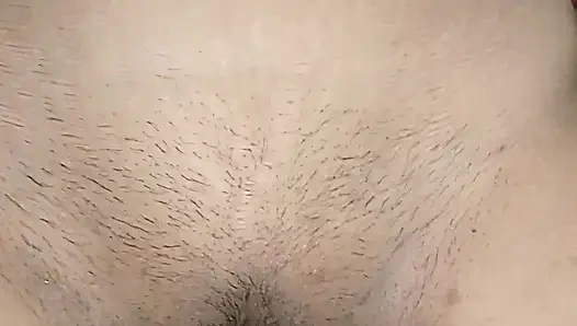 Neighbour's daughter fucked on the pretext of giving her cold water