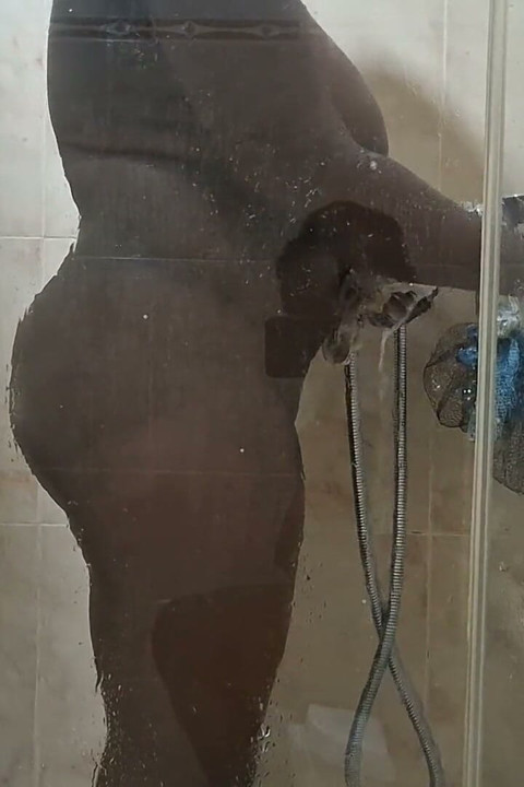 My Ex-girlfriend Is Waiting for Me to Shower so She Can Fuck Me Hard.
